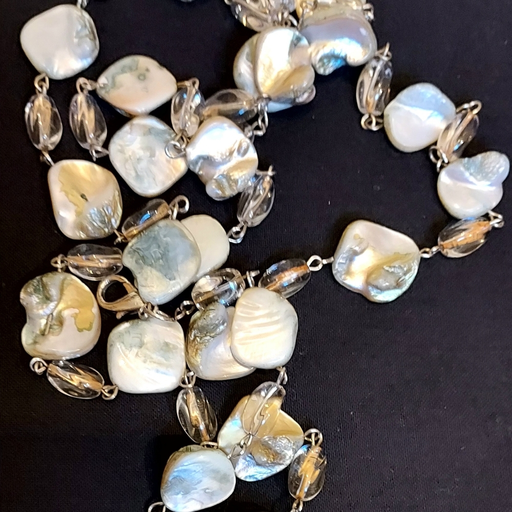 Natural Polished White Abalone Shell and Clear Acrylic Bead Necklace